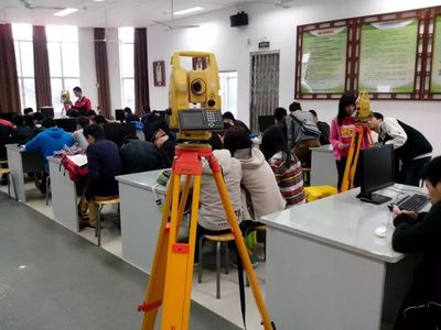 工程測量技術(shù)專業(yè) 掌握技術(shù)，服務未來